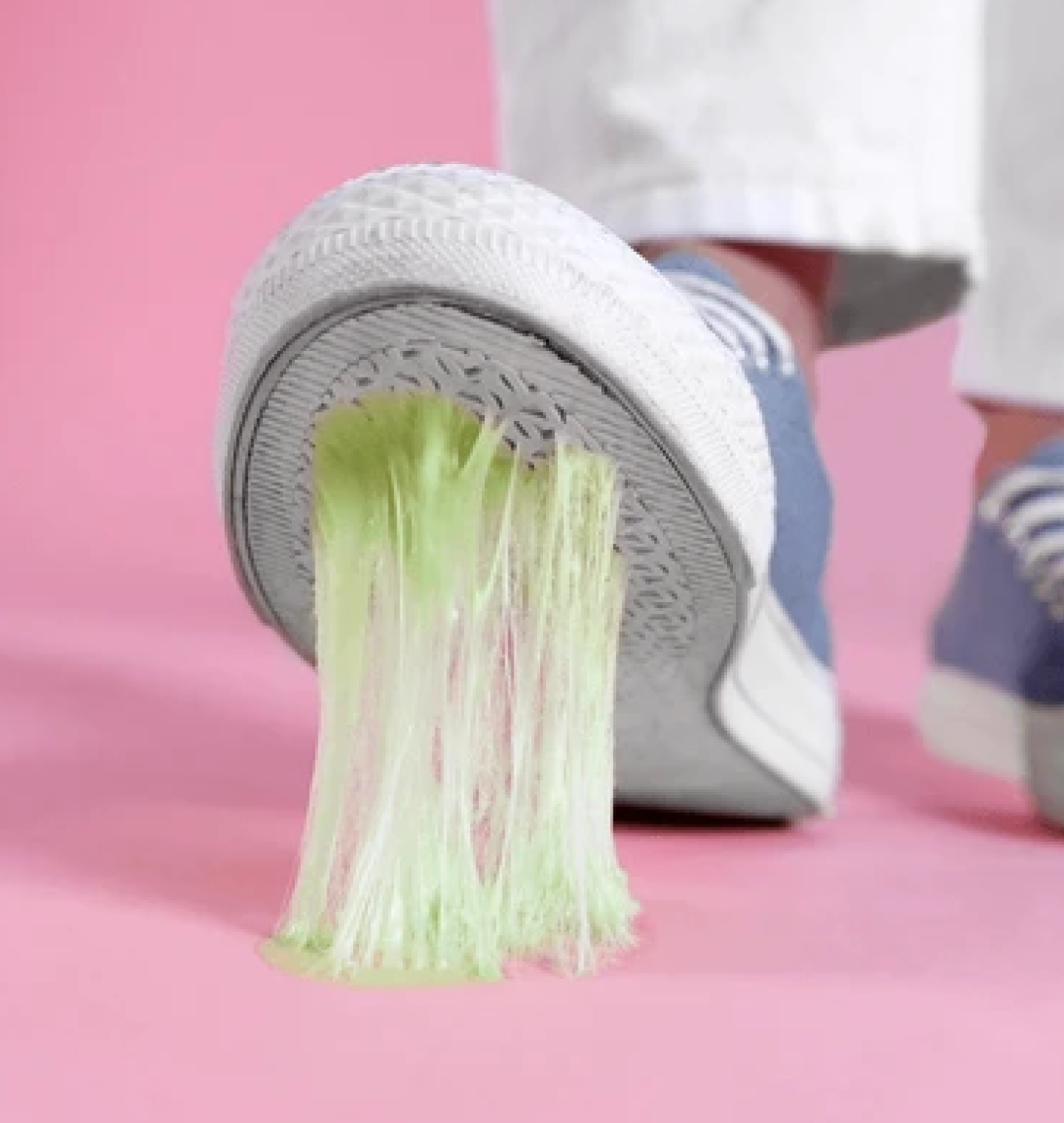 5 Ways To Remove Gum From a Shoe