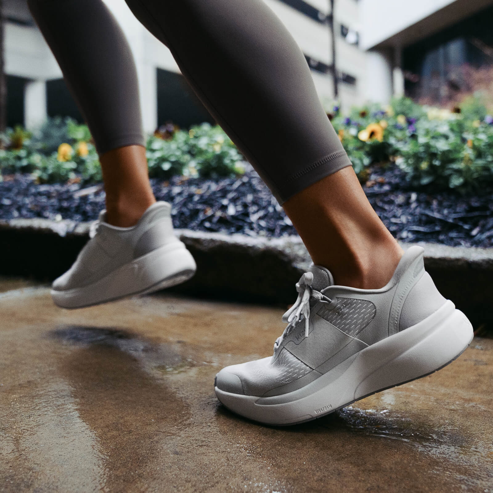 Hands-Free Sport Shoes
