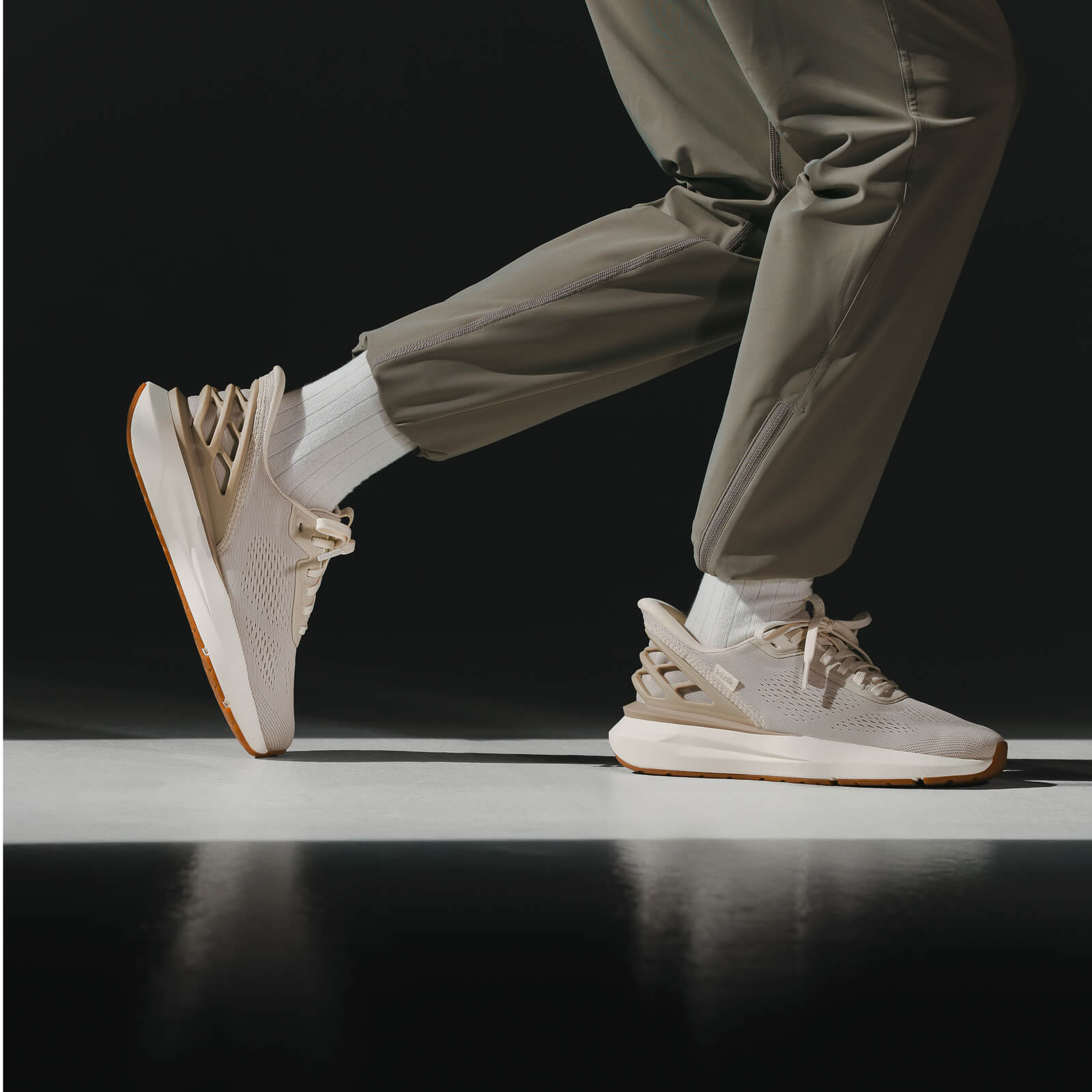 Women's Athens 2 - Oatmeal/Pristine