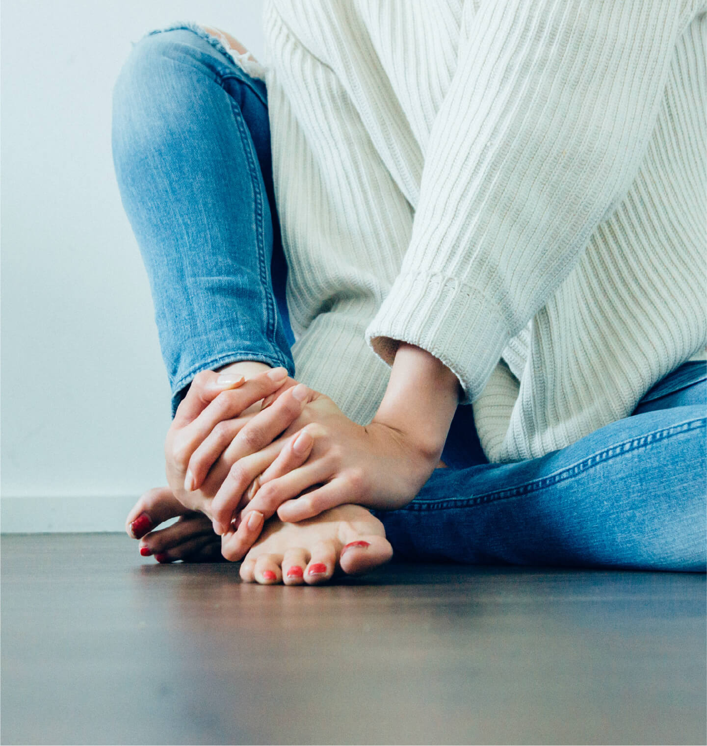 Can heel pain be caused by the wrong footwear?