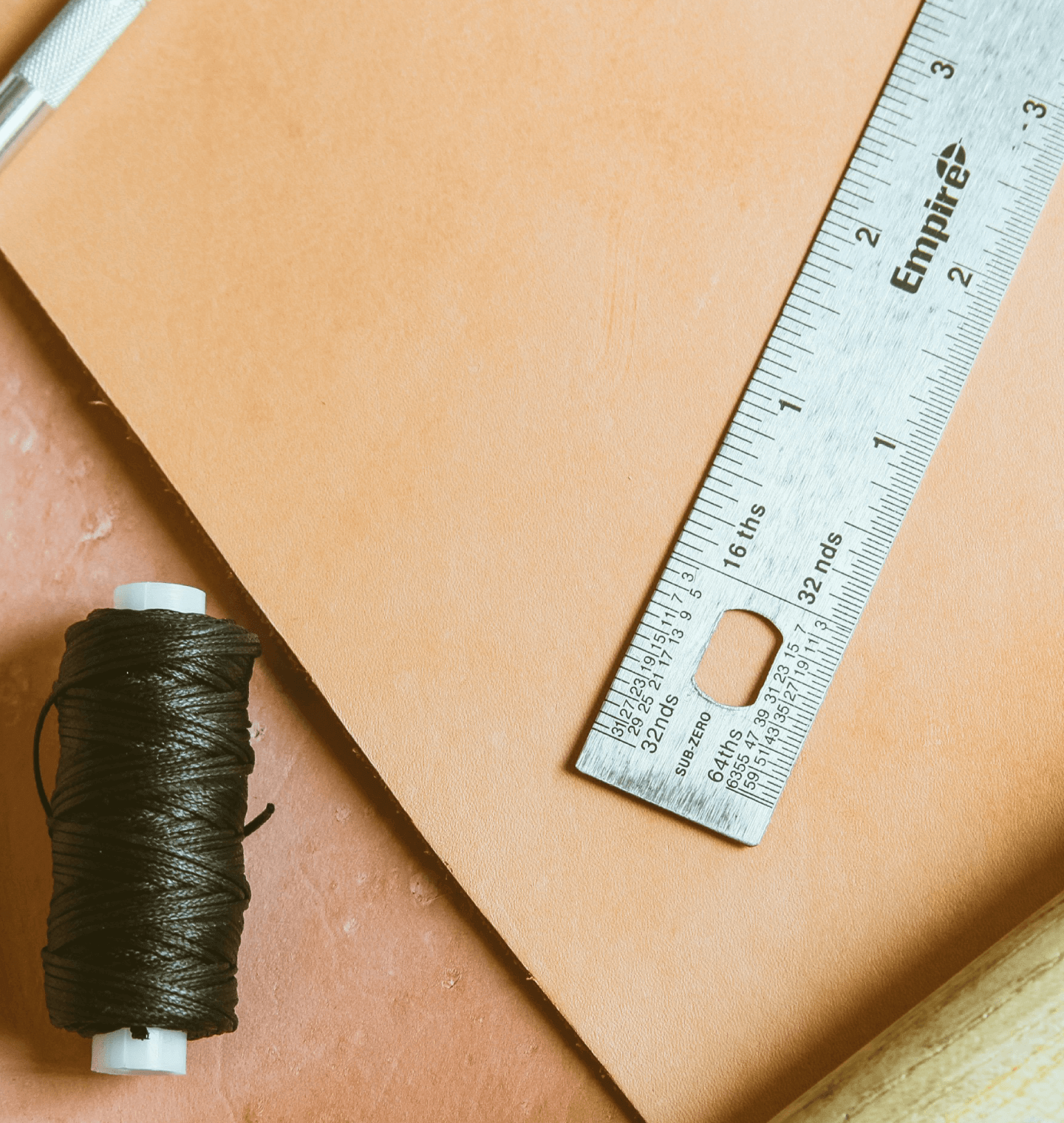 What does 2E mean in shoes?