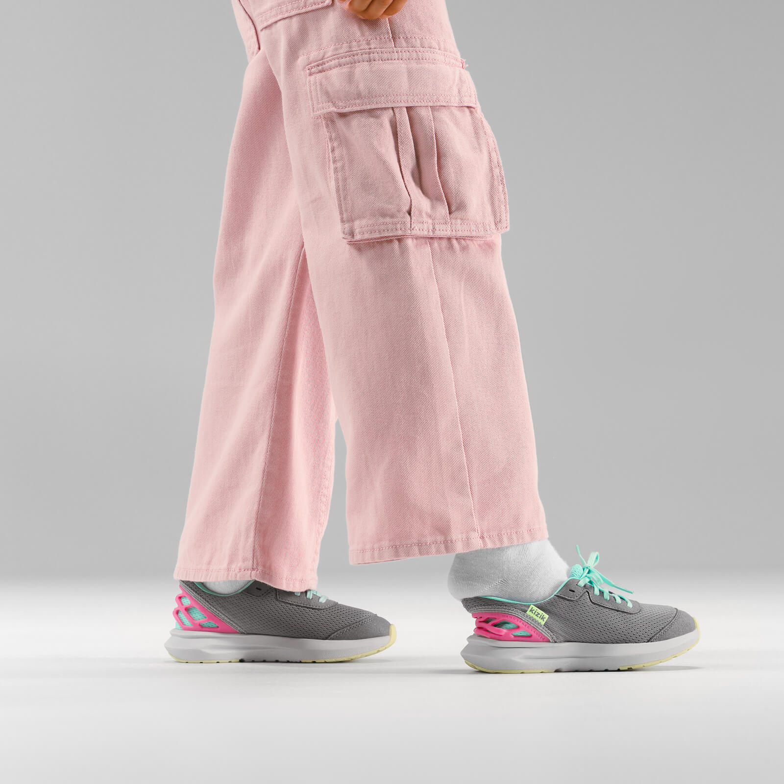 Little Kids Athens 2 - Nimbus Cloud