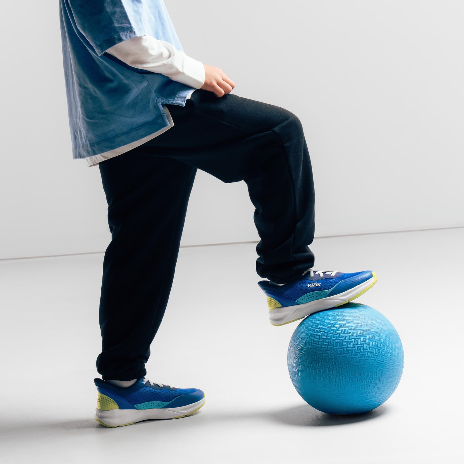 Little Kid Phoenix 2 - Skydiver/Aquarius