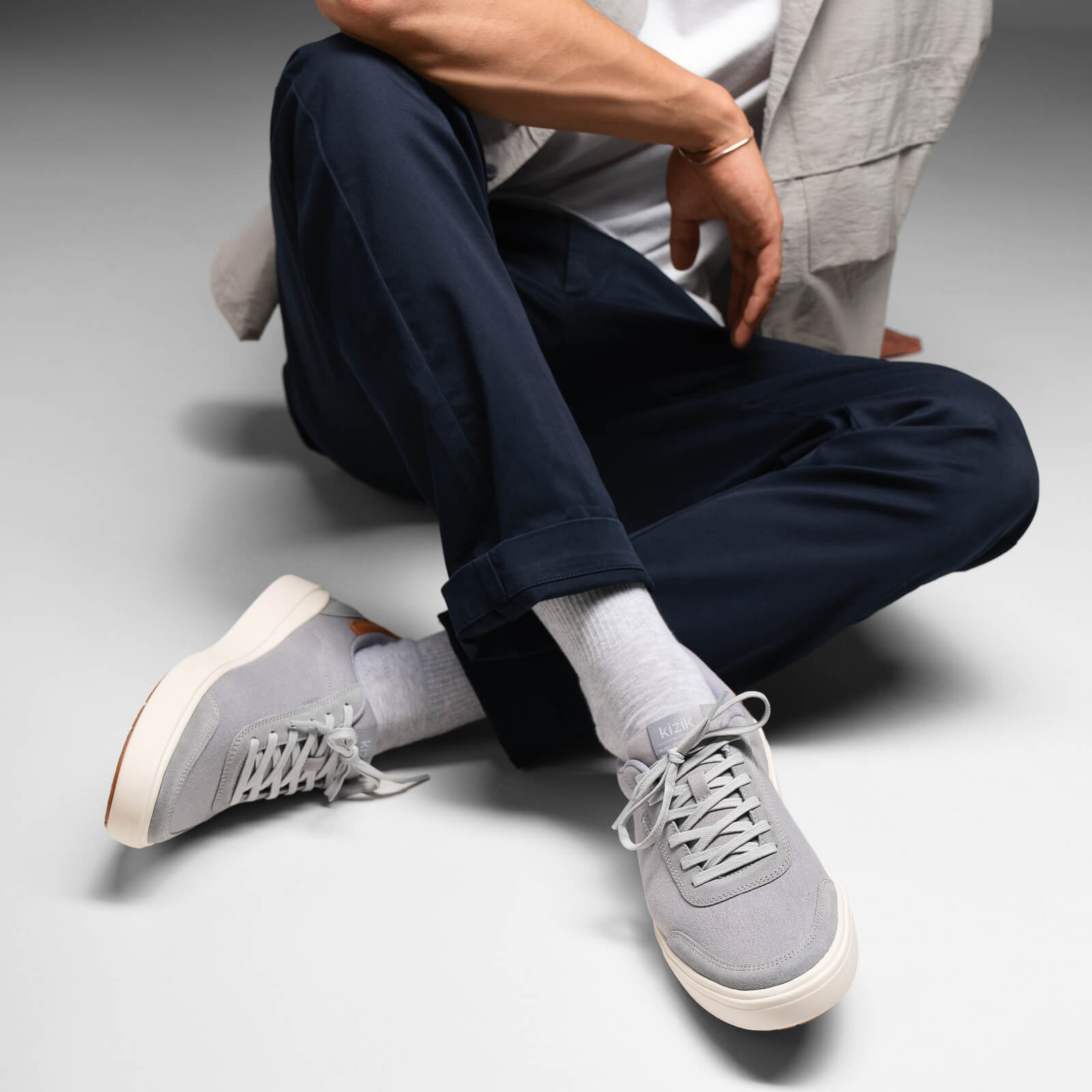 ググググ Men's Prague 2 - Alloy
