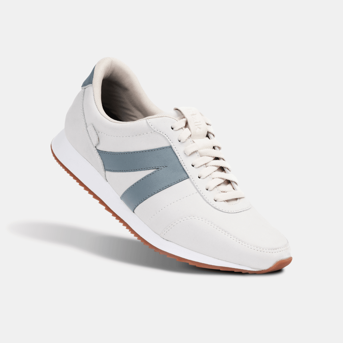 Milan sneakers online just female