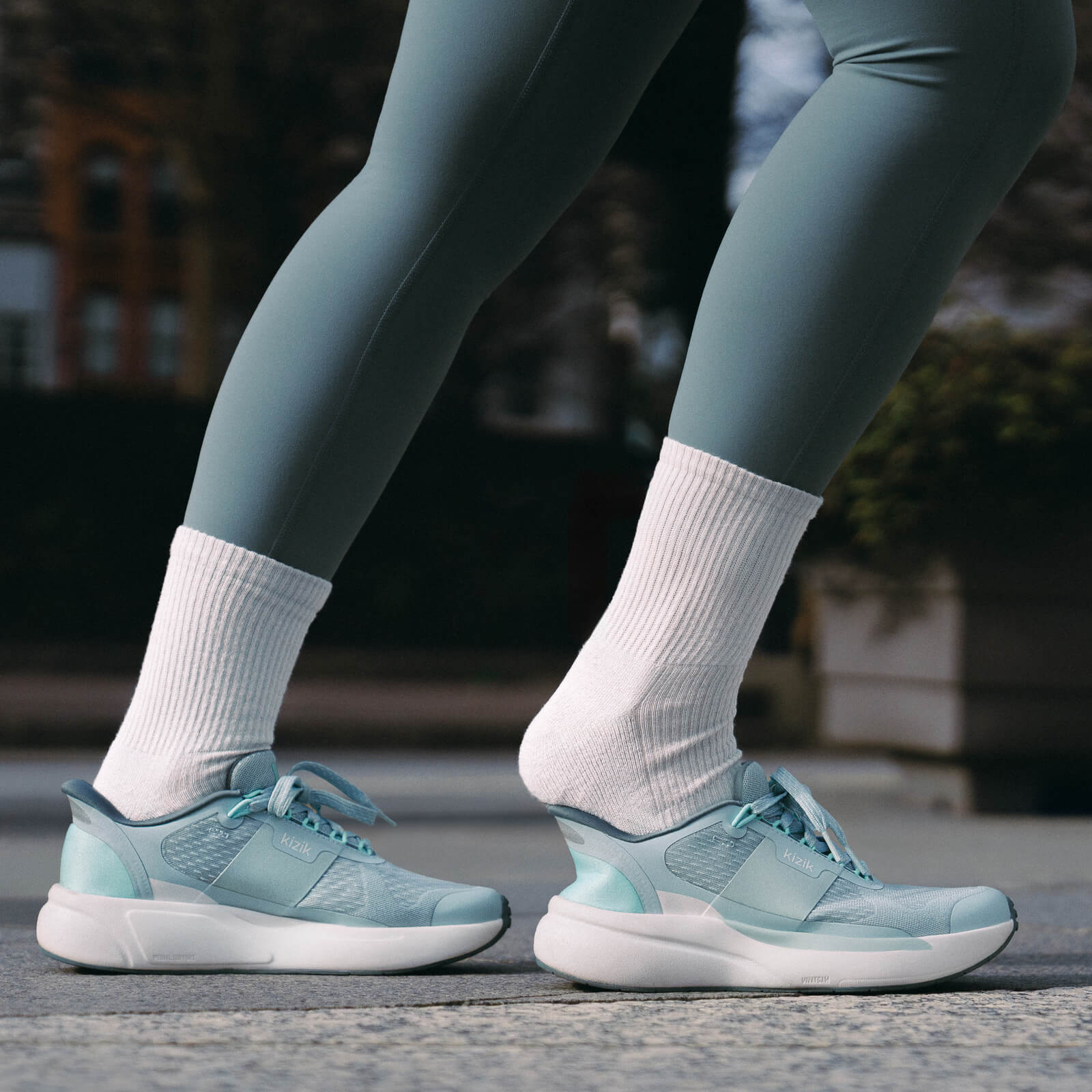 Women's Freedom Run - Surf Spray/Beach Glass